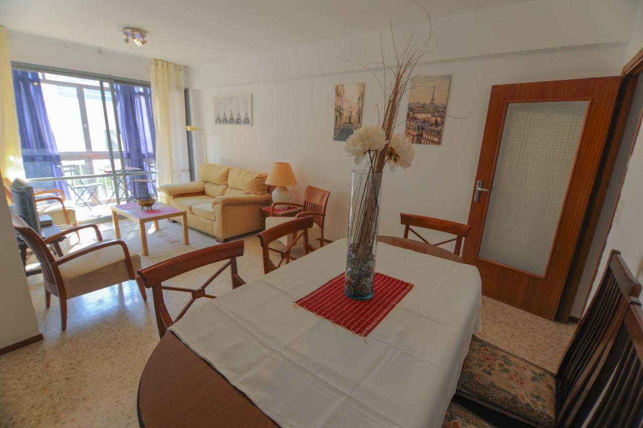 Rentalsevilla Apartamento Luminoso Con 3 Dormitorios Exterior photo