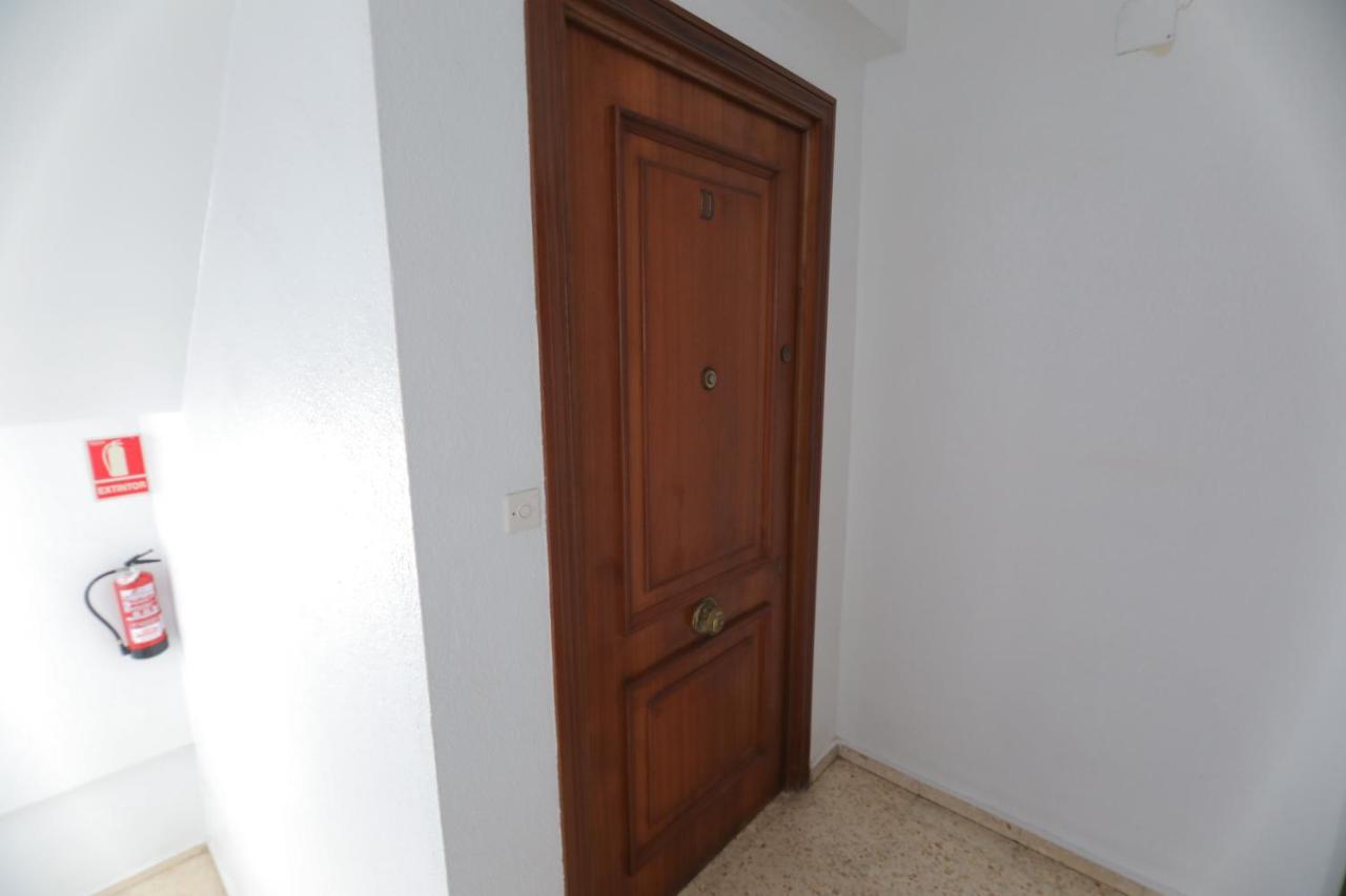 Rentalsevilla Apartamento Luminoso Con 3 Dormitorios Exterior photo